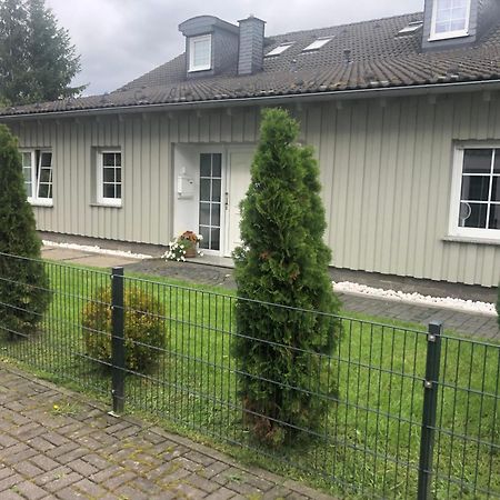 Ferienwohnung Am Rothaarsteig Bad Berleburg Exterior photo