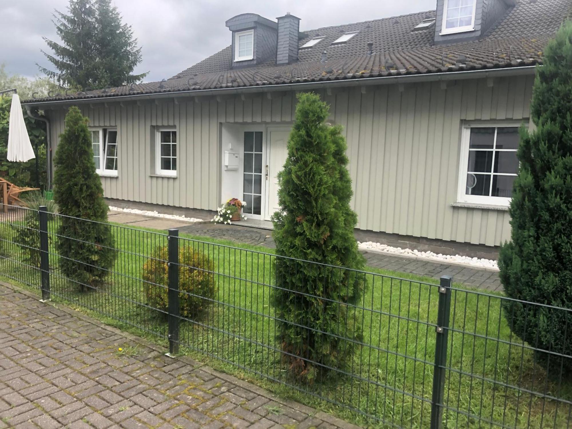 Ferienwohnung Am Rothaarsteig Bad Berleburg Exterior photo
